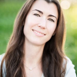 Dr. Lisa Gfrerer