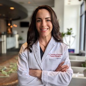 Dr. Véronique Doucet